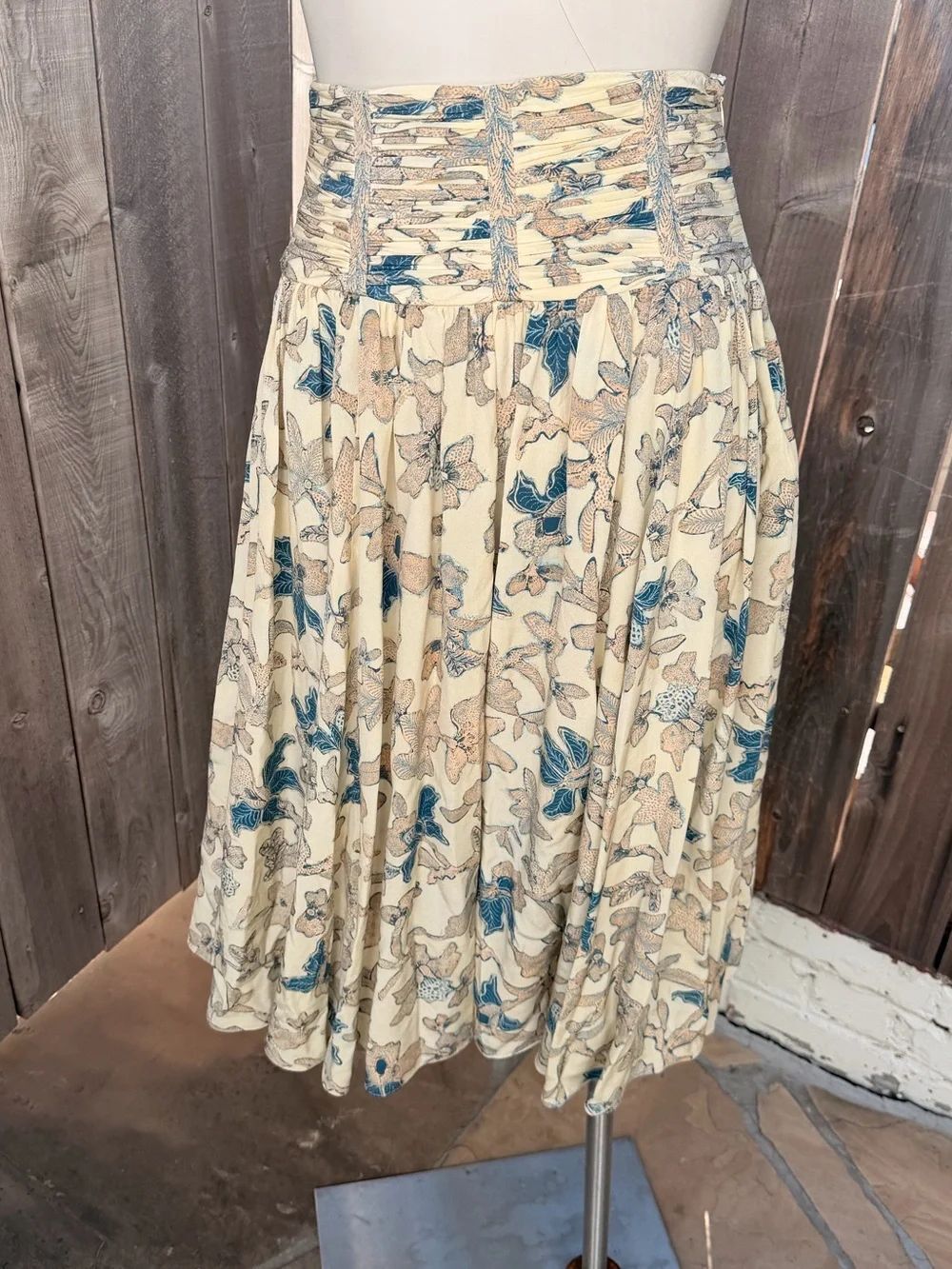 Ulla Johnson Cream Floral Skirt with Teal Accents size 00
